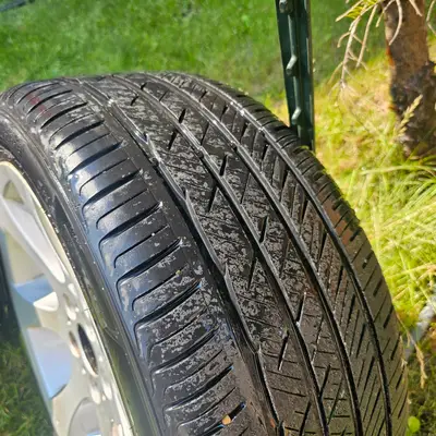 225/40R18 Sailun