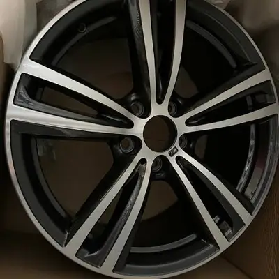 225/40R19 Michelin